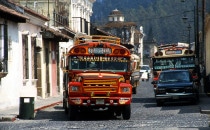 lokaler Bus in Antigua, Guatemala