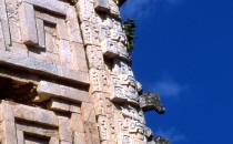 Chac Fries in Uxmal, Mexiko