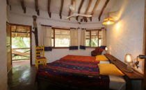 Posada Mawimbi Bungalow interior, Mexico