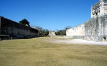 Ballspielplatz, Chichén Itzá, Mexiko