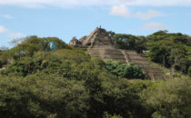 Blick auf Toniná, Mexiko