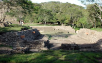 Ballspielplatz von Toniná, Mexiko