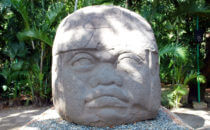 colossal head, Parque Museo La Venta
