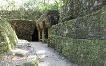 Das Labyrinth, Yaxchilán