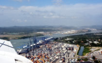 Miraflores locks (right), new locks (left), © K&T Ledermann