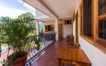 Posada de los Volcanes - porch