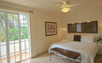 Mision de los Arcos Room with balcony