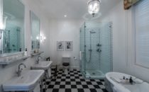 Drostdy Hotel, bathroom, Graaff-Reinet, South Africa