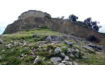 Kuélap – Stadtmauer im Süden, Peru