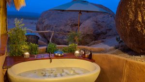 Camp Kipwe Suite Bad
