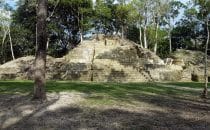 Cahal Pech bei San Ignacio, Belize