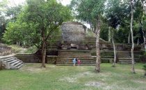 Cahal Pech bei San Ignacio, Belize