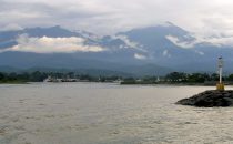La Ceiba with Pico Bonito in the background, Honduras
