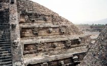 Tempel des Quetzalcóatl