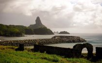 Küste - Fernando do Noronha, Brazil