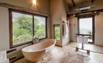 Rhino Ridge Safari Lodge, Hluhluwe iMfolozi, Südafrika